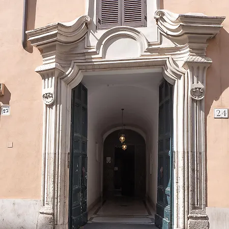 Campo Marzio Charming-3